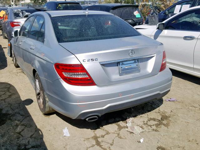 WDDGF4HBXDA859404 - 2013 MERCEDES-BENZ C 250 SILVER photo 3