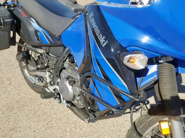 JKAKLEE119DA18038 - 2009 KAWASAKI KL650 E BLUE photo 9