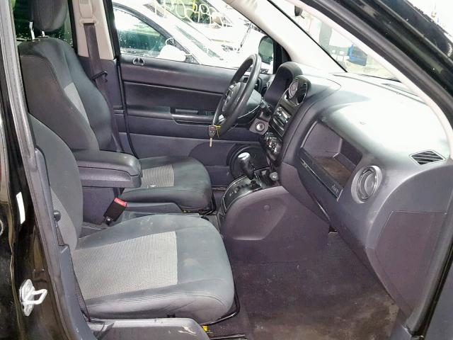 1C4NJCBA4CD550499 - 2012 JEEP COMPASS SP 黑色 照片 5