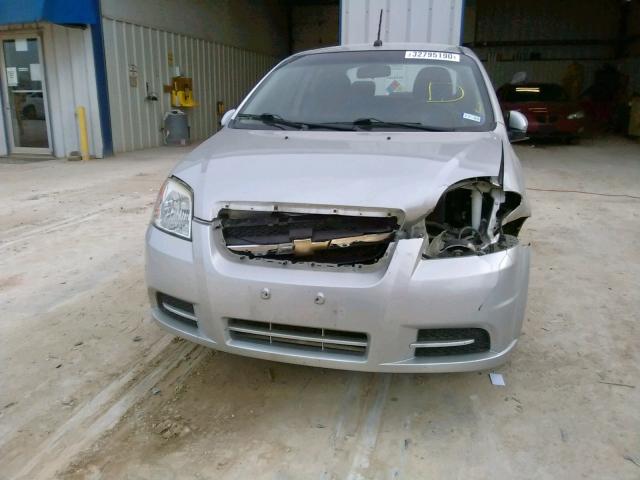 KL1TD5DE1BB240645 - 2011 CHEVROLET AVEO LS  photo 9