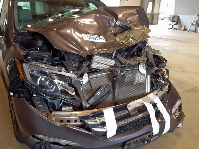 5FNYF6H91HB046585 - 2017 HONDA PILOT TOURING  photo 9