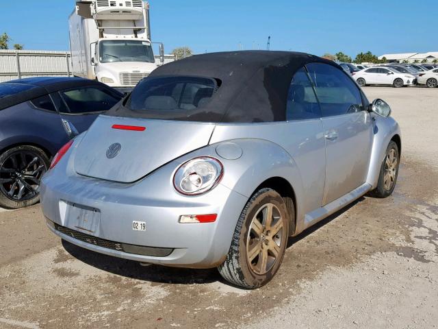 3VWPF31Y16M307750 - 2006 VOLKSWAGEN NEW BEETLE ვერცხლისფერი ფოტო 4