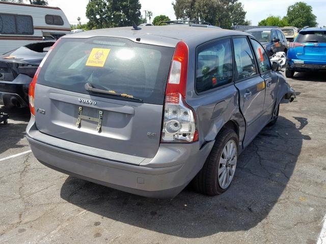 YV1MW390152070357 - 2005 VOLVO V50 2.4I SILVER photo 4