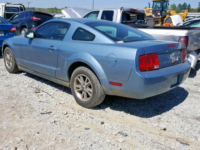 1ZVFT80N055143100 - 2005 FORD MUSTANG BLUE photo 3