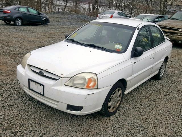 KNADC125X36205430 - 2003 KIA RIO WHITE photo 2