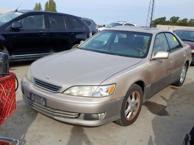 JT8BF28G210303169 - 2001 LEXUS ES 300 TAN photo 2