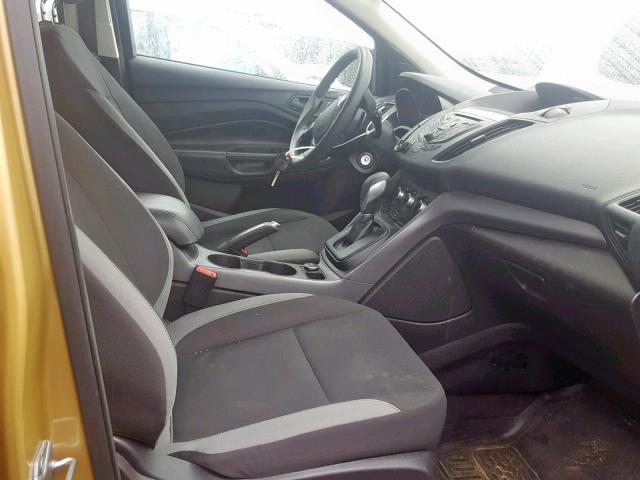 1FMCU0F76EUB91330 - 2014 FORD ESCAPE S GOLD photo 5