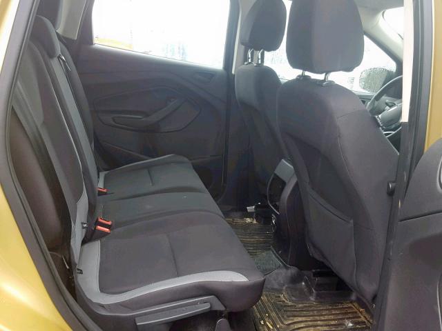 1FMCU0F76EUB91330 - 2014 FORD ESCAPE S GOLD photo 6