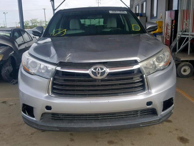 5TDZARFH7GS021554 - 2016 TOYOTA HIGHLANDER SILVER photo 9