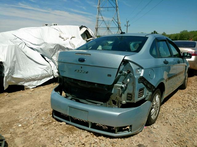 1FAHP35N58W274135 - 2008 FORD FOCUS SE BLUE photo 4