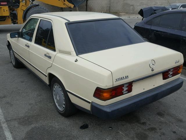 WDBDB22C8FF109745 - 1985 MERCEDES-BENZ 190 D 2.2 YELLOW photo 3