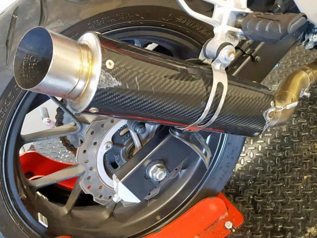 MLHPC4468E5101581 - 2014 HONDA CBR500 R RED photo 10