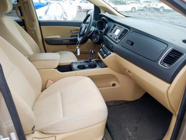 KNDMB5C17F6067715 - 2015 KIA SEDONA LX  photo 5