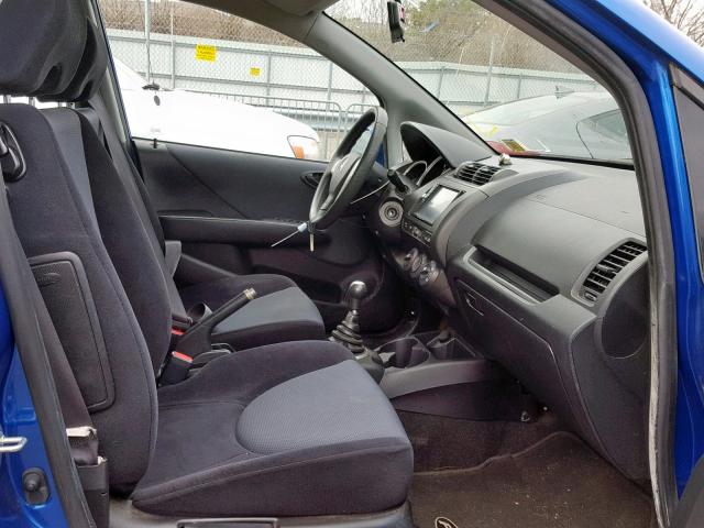 JHMGD37457S041332 - 2007 HONDA FIT BLUE photo 5