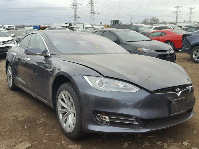 5YJSA1E26JF244549 - 2018 TESLA MODEL S GRAY photo 1