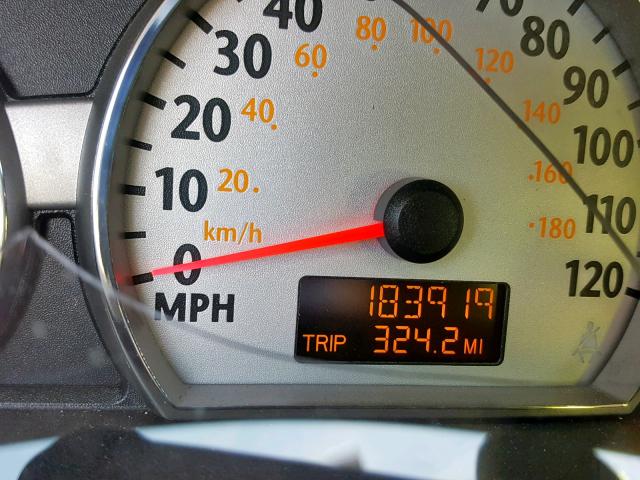 1G8AV15F97Z111722 - 2007 SATURN ION LEVEL SILVER photo 8