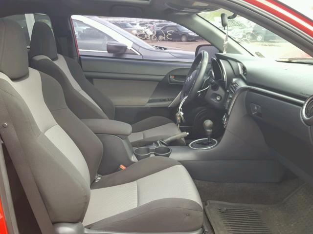 JTKJF5C71FJ001503 - 2015 TOYOTA SCION TC 红色 照片 5