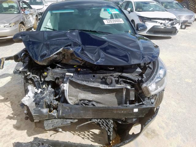 3KPA24AB9KE173399 - 2019 KIA RIO S  photo 9