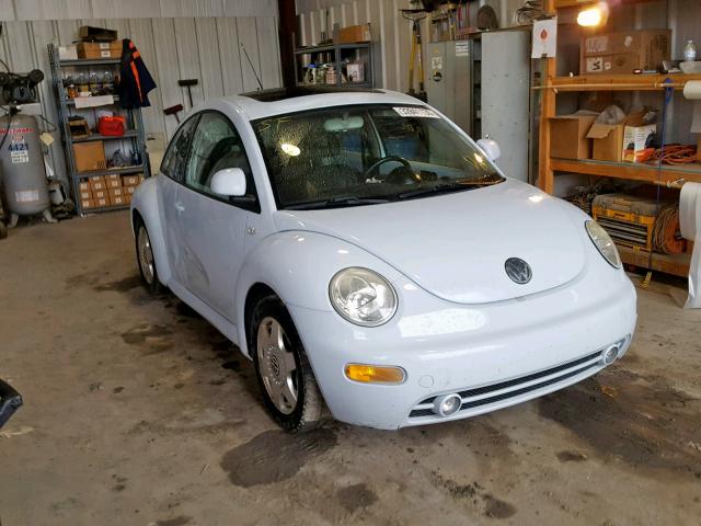 3VWCA21C5YM489242 - 2000 VOLKSWAGEN NEW BEETLE თეთრი ფოტო 1