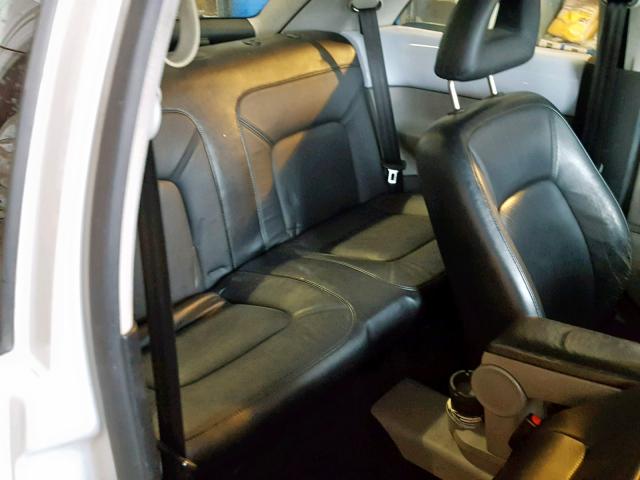 3VWCA21C5YM489242 - 2000 VOLKSWAGEN NEW BEETLE თეთრი ფოტო 6