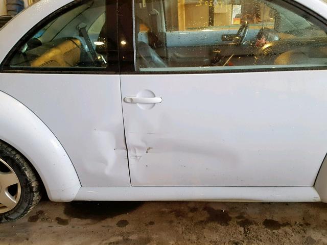 3VWCA21C5YM489242 - 2000 VOLKSWAGEN NEW BEETLE თეთრი ფოტო 9