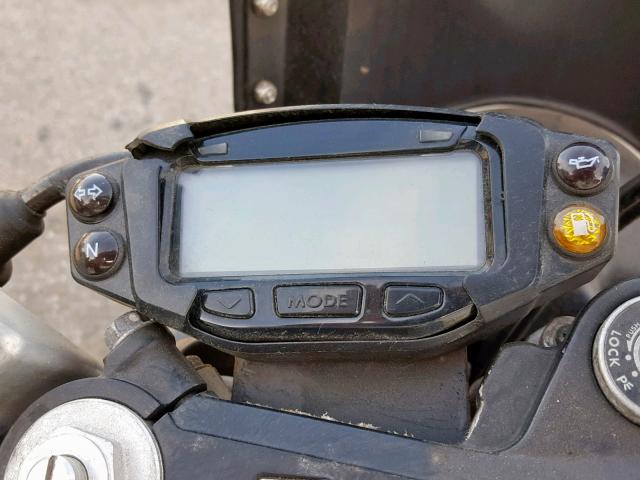 JS1VP53A552105738 - 2005 SUZUKI SV650 BLACK photo 8