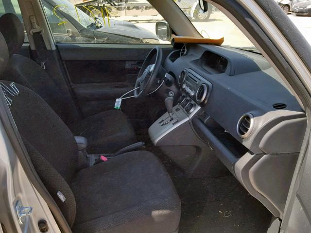 JTLKE50E181049060 - 2008 TOYOTA SCION XB 银色 照片 5