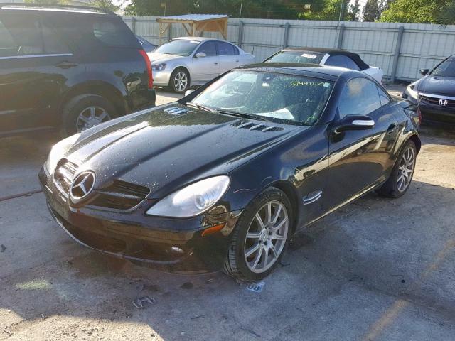 WDBWK56F66F116000 - 2006 MERCEDES-BENZ SLK 350 BLACK photo 2