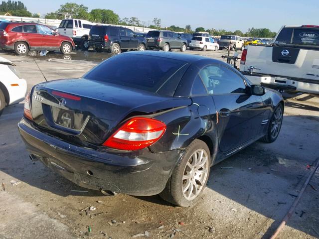 WDBWK56F66F116000 - 2006 MERCEDES-BENZ SLK 350 BLACK photo 4