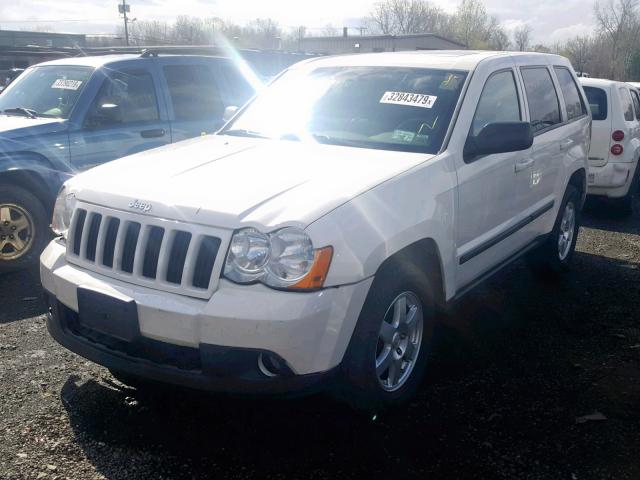 1J8GR48K79C545070 - 2009 JEEP GRAND CHER WHITE photo 2