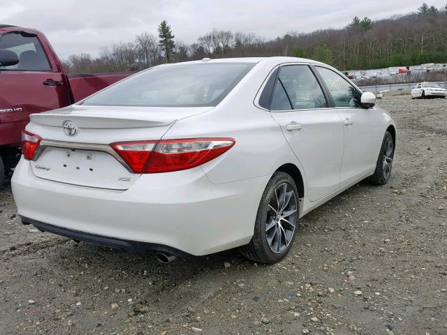4T1BF1FK0FU102773 - 2015 TOYOTA CAMRY LE WHITE photo 4