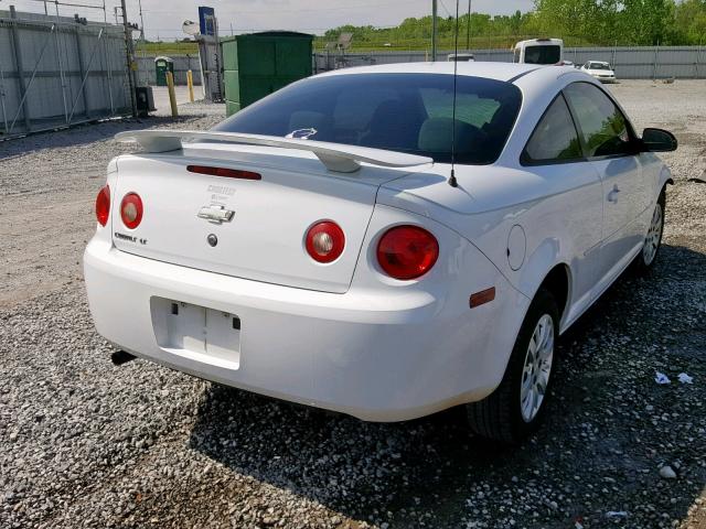 1G1AT18HX97152991 - 2009 CHEVROLET COBALT LT WHITE photo 4