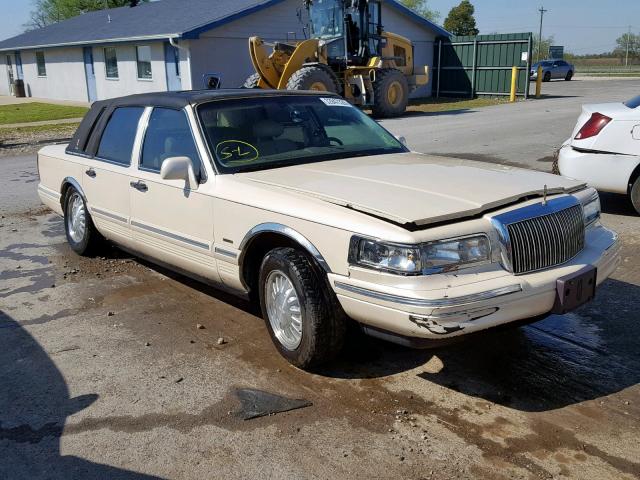 1LNLM83W5VY631976 - 1997 LINCOLN TOWN CAR C BEIGE photo 1