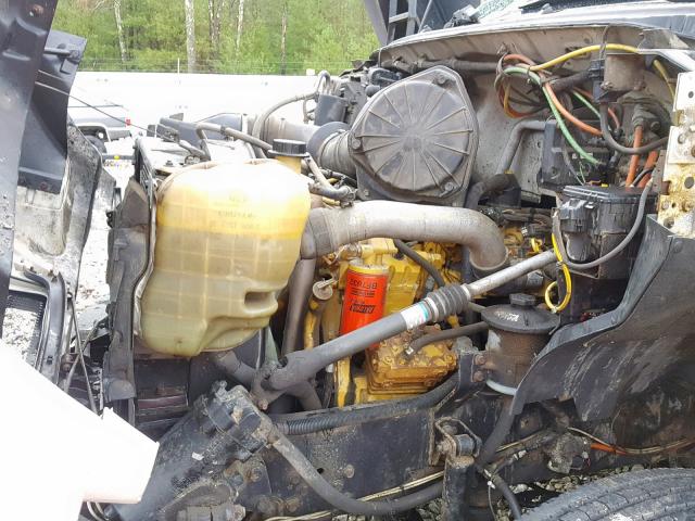 3FRXF75344V617362 - 2004 FORD F750 SUPER WHITE photo 7