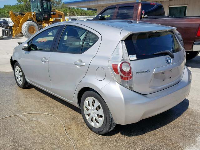 JTDKDTB35C1010981 - 2012 TOYOTA PRIUS C SILVER photo 3