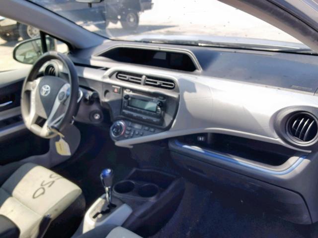 JTDKDTB35C1010981 - 2012 TOYOTA PRIUS C SILVER photo 9