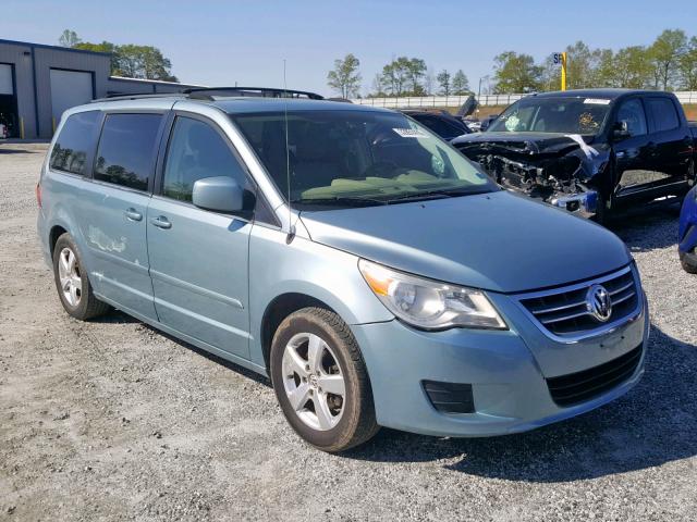 2V8HW34199R555011 - 2009 VOLKSWAGEN ROUTAN SE GREEN photo 1