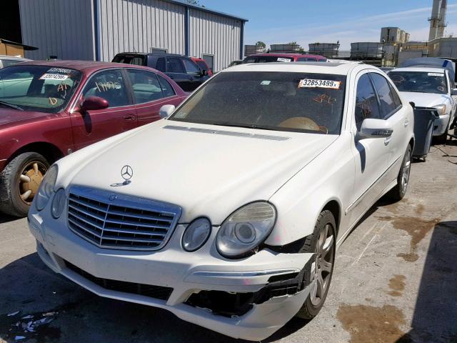 WDBUF56X67B087112 - 2007 MERCEDES-BENZ E 350 WHITE photo 2