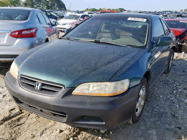 1HGCG32552A024554 - 2002 HONDA ACCORD EX GREEN photo 2