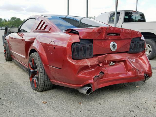 1ZVFT82H675196930 - 2007 FORD MUSTANG GT RED photo 3