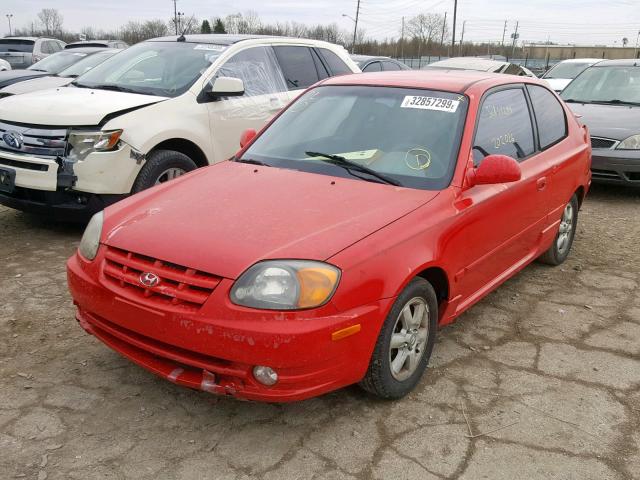 KMHCG35C35U334919 - 2005 HYUNDAI ACCENT GS RED photo 2