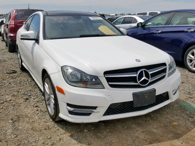 WDDGJ4HB6EG181151 - 2014 MERCEDES-BENZ C 250 WHITE photo 1