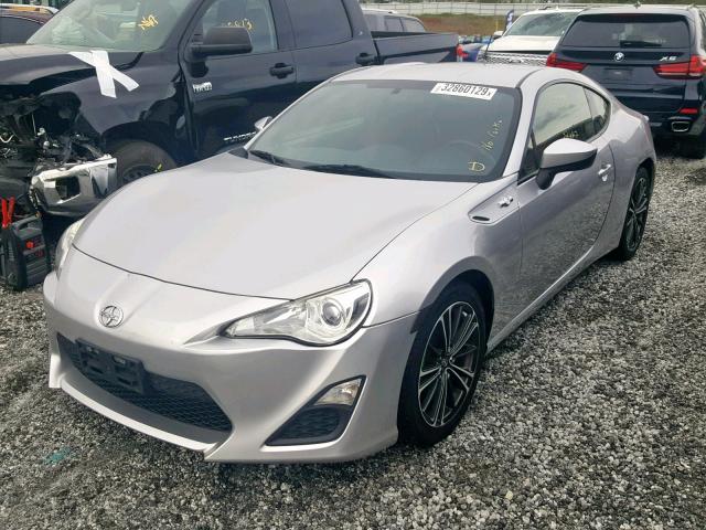 JF1ZNAA13D2705199 - 2013 TOYOTA SCION FR-S SILVER photo 2