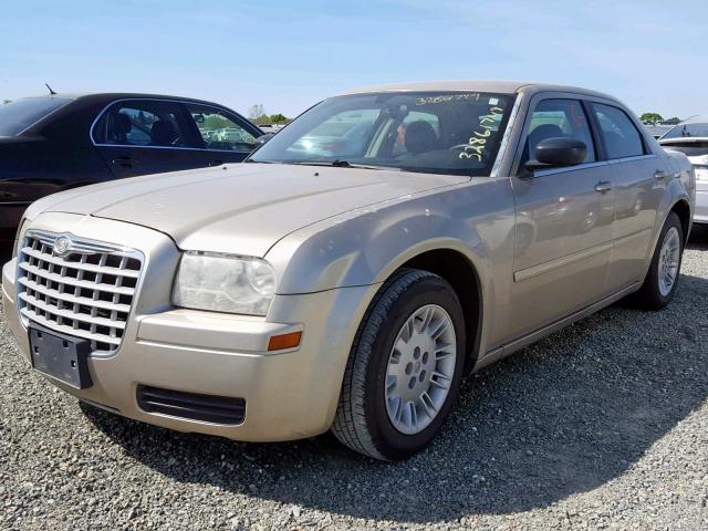 2C3KA43R66H376282 - 2006 CHRYSLER 300 BEIGE photo 2