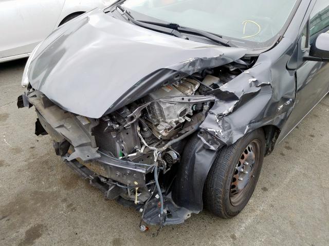 JTDKDTB39F1587260 - 2015 TOYOTA PRIUS C  photo 9