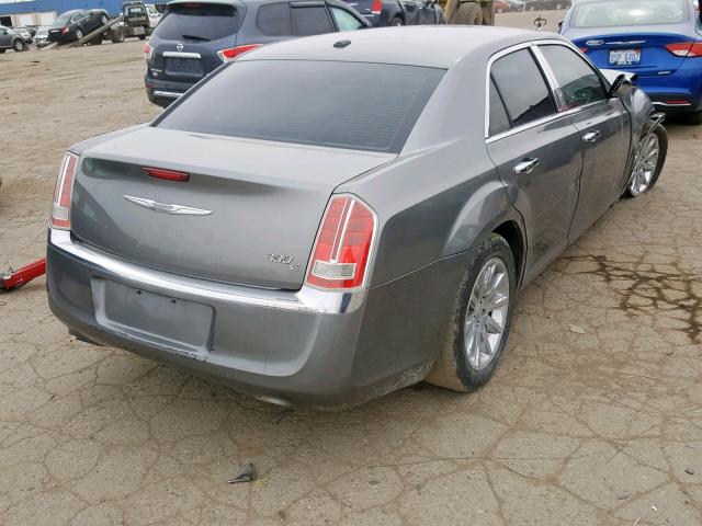 2C3CA6CT1BH592630 - 2011 CHRYSLER 300C GRAY photo 4