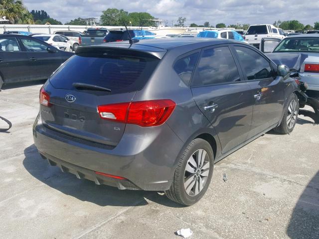 KNAFU5A2XD5685335 - 2013 KIA FORTE EX GRAY photo 4