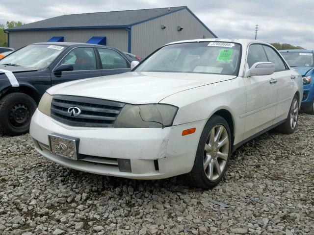 JNKAY41E83M000516 - 2003 INFINITI M45 WHITE photo 2