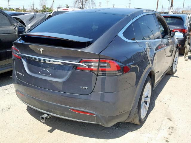 5YJXCBE24GF030013 - 2016 TESLA MODEL X GRAY photo 4