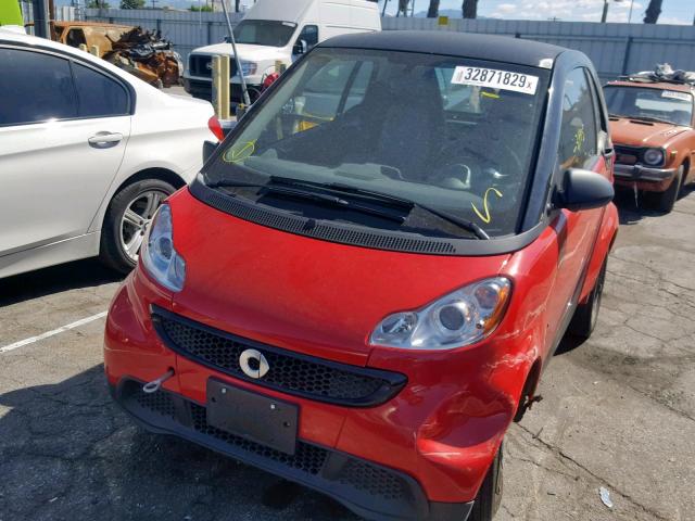 WMEEJ3BA2DK647246 - 2013 SMART FORTWO PUR RED photo 2